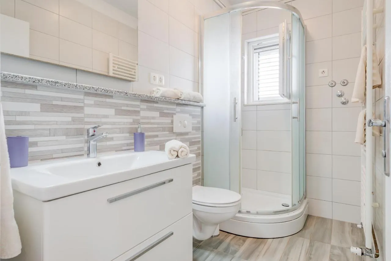 Apartment Apartman Dunja Slatine Croatia